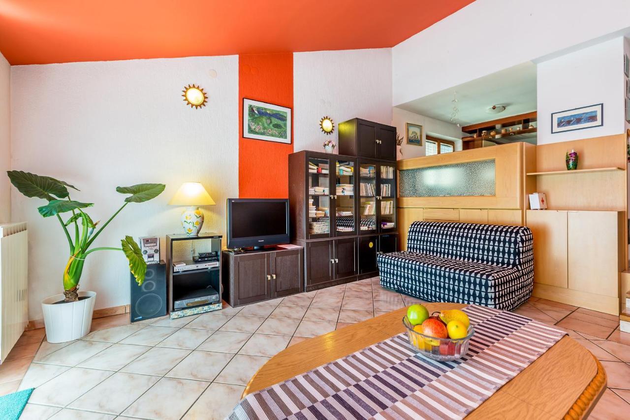 Apartment Karmel Viskovo Экстерьер фото