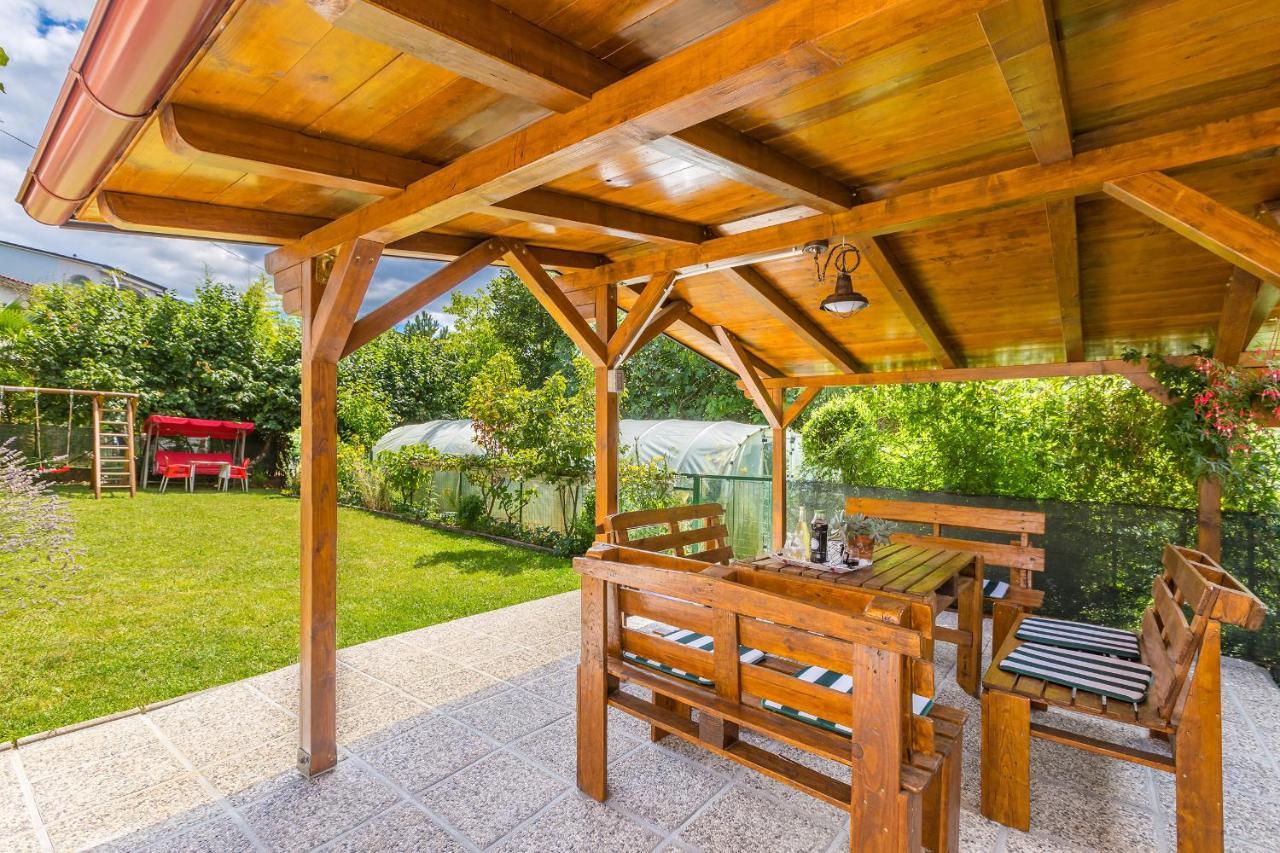 Apartment Karmel Viskovo Экстерьер фото