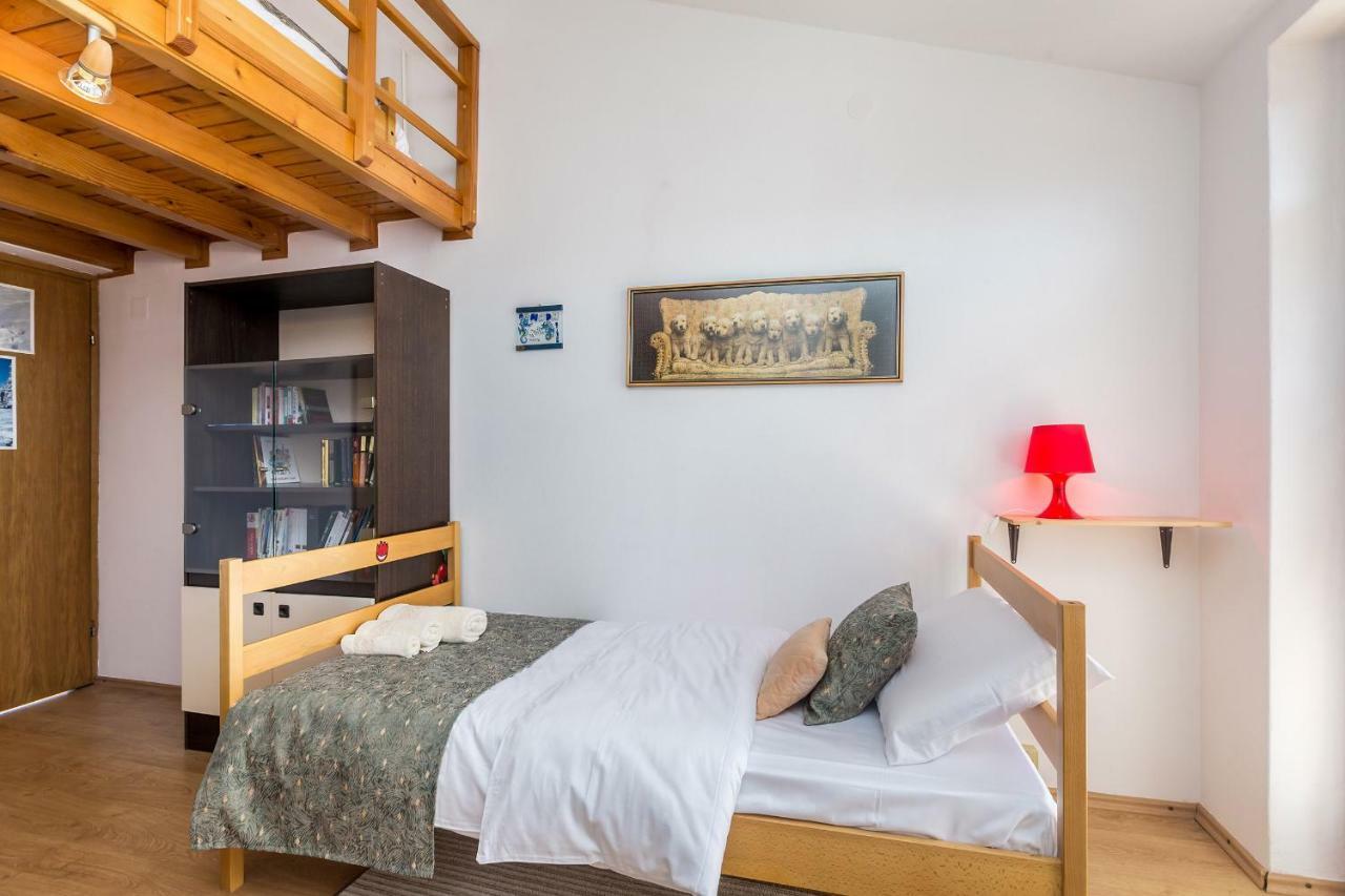 Apartment Karmel Viskovo Экстерьер фото